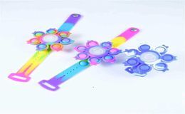 Pulsera luminosa pulsera de pulsera burbuja silicona arcoiris tipe de tinte descompresión juguete niños039s led de la punta de los dedos ajustables mosqui5611631