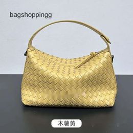 Lunch Classic Pack Wallace Pillow Sac à main 2024 Sacs Small Botteag New Woven Purse Box Cuir Lady One épaule Crossbody Venetas F Bag BBCM