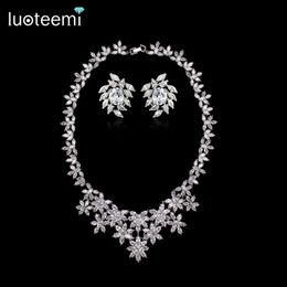 Luoteemi mode vrouwen luxe grote bloemen ketting hanger font ketting met hoogwaardige kubieke zirkoon bruids bruiloft sieraden sets