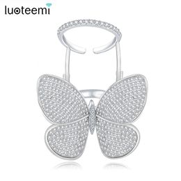 Luoteemi Anillos de mariposa de boda de moda coreana de alta calidad para joyas móviles con micro pavimento de adolescentes para la fiesta de Navidad 240322
