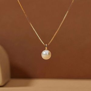 Collier pendentif de perle en eau douce lustreuse