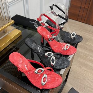 Talons hauts de luxe pour femmes - Chaussures élégantes et stylées pour les femmes avant-gardistes