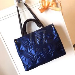 Sacola de luxo designer bolsa de ombro carta v sacola de compras moda feminina inverno algodão bolsa de alta qualidade quilting carta bordado crossbody saco