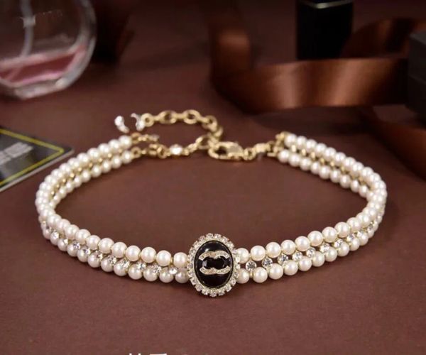 Colliers de perles de luxe pendentif collier ras du cou mariage fiançailles concepteur bijoux chaîne vintage pour femmes colliers en or de haute qualité en gros