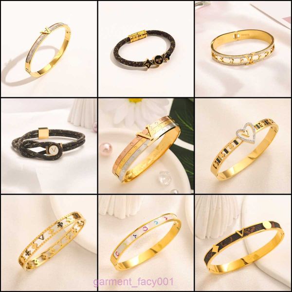 Luxueux 20 Style Bracelets Femmes Bracelet Designer Marque Lettre Bijoux Cristal Faux Cuir Plaqué Or 18 Carats En Acier Inoxydable Bracelet Manchette Mode Bijoux Accès