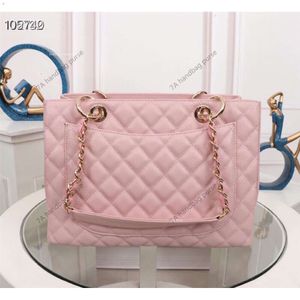 Lujoso 5A Diseñador de lujo Bolso para mujer Bolso cruzado con cadena Bolsos grandes Totes Rosa Caviar de alta calidad Cuero Piel de oveja Bolsos cruzados para mujer Lujoso