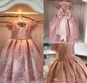 Robe de bal de luxe fille de fleur robes blush roses perles arc longueur au sol bijou enfants tenue de soirée