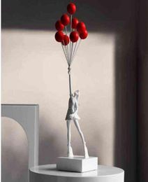 Luxe ballonmeisje beelden Banksy Flying Ballonnen Girl Art Sculpture Resin Craft Craft Decoration Christmas Gift 57cm H1102284Y9175906