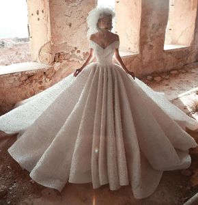 Luxueuse grande robe de mariée 2024-col