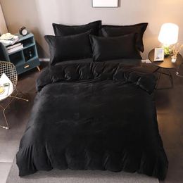 Luxe designbeddekbedset - 4-delige beddengoedset voor thuis met laken - verkrijgbaar in de maten Twin, Single, Queen en King - Elegant beddengoed voor een stijlvolle slaapkamer