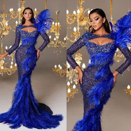 Robes de soirée en plumes luxueuses Abiye perles arabes robes de bal bleu Royal robe de soirée pleine longueur