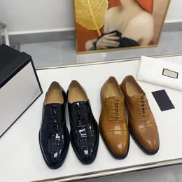 Luxueux en cuir véritable fait à la main noir vert hommes mocassins avec gland homme chaussures habillées de créateur mocassin de mariage chaussures de fête