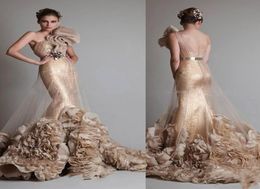 Robes de bal de sirène d'or luxueuses 2021 robes de soirée perles volants robes de soirée sud-africaines robe de célébrité robes de Fes5844083