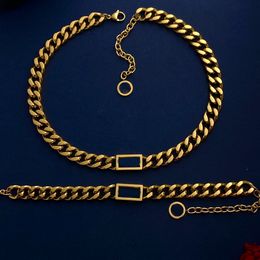 Luxe sieraden zoete koperen ketting armband vrouwen gegraveerd f initialen brief instellingen 18k gouden designer sieraden verjaardag feestelijke kerstcadeaus hfs6 --06