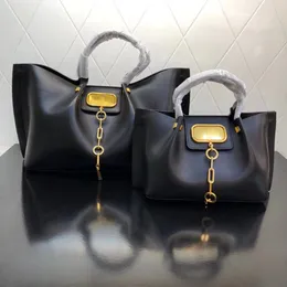 Luxe grote capaciteit premium merk V draagtas 2024 nieuwe designer handtas koeienhuid mode dames één schouder retro crossbody tas nul geld tas portemonnee