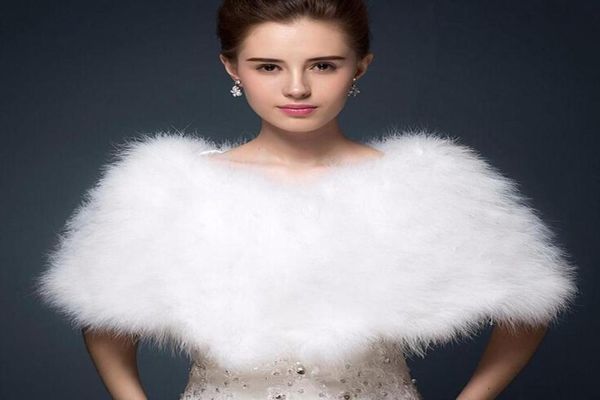 Luxueux autruche plume nuptiale châle enveloppe enveloppe le mariage manteau haussier la mariée hiver mariage fête baller boleros veste cloak ivory ch6260278