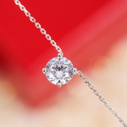 Collar con colgante de sello de calidad lujosa con un diamante para mujer y novia, regalo de joyería de boda PS3544283W