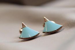 Collier de pendentif de forme de petite forme de qualité luxueuse avec pierre turquoise bleue pour femmes bijoux de mariage cadeau PS44892635794