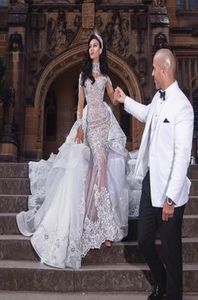 Luxe Rhinestone Crystal Wedding Dress High Neck Beads Applique Lange mouwen Mermaid Bridal Dress Prachtige Dubai trouwjurk 2134598
