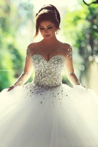 Luxueux strass cristal robe de bal robes de mariée Vintage O cou manches longues dos nu grande taille longueur au sol robes de mariée225S