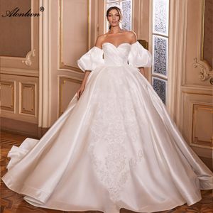 Luxueux satin chérie robe de bal robe de mariée épaule manches bouffantes perles broderie appliques dentelle princesse robes de mariée