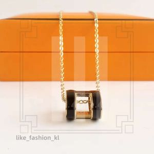 Luxe 18K gouden kettingontwerper man h letter mode hangers sieraden voor vrouwen luxe vrouw hebben charmeketen dochter fijn cadeau 461