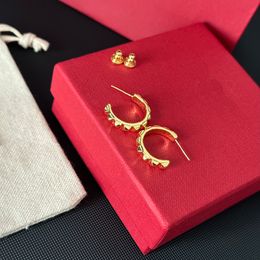 Luxe 18K vergulde oorbellen ontwerper Nieuwe modieus charmant meisje exclusieve oorbellen Verjaardagsfeest hoogwaardige luxe geschenk oorbellen