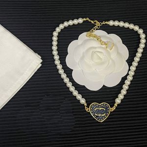 Collier plaqué d'or de luxe 18 km marque de créateur de la mode Collier pendentif en forme de coeur