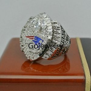 Luxe 2004-2023 Super Bowl Championship Ring Designer 14K Gold Football Champions Rings Star Diamond Sport Sieraden voor herendames