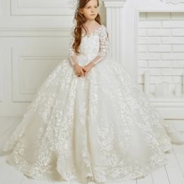 Luxury 2024 Flower Girls Robes pour le mariage Manches longues Appliques en dentelle 3D First Holy Communion Robes Robe de bal Robes Robes de la robe de bal princesse