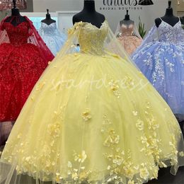 Vestidos de quinceañera rosados florales en 3D de lujo Vestido de fiesta de princesa con capa Vestido de fiesta de cumpleaños con cuentas Vestido amarillo De 15 Anos Vestido de quinceañera Debutante Promdress 2024