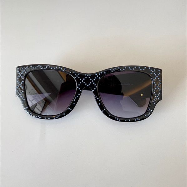 luxe- 5421 Nouveau diamant dames lunettes de soleil revêtement anti-ultraviolet lentille miroir cadre de plaque ovale de haute qualité avec couvercle de protection boîte gratuite