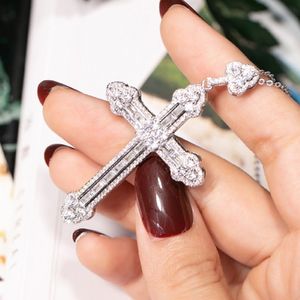 Luxe 925 Sterling Silver Cross Pendant ketting Clear Pave Sona Diamond ketting Hanger voor mannen vrouwen kerstcadeau254B