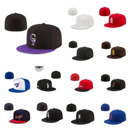 Luxe All Team Logo Ontwerper Getailleerde hoeden Baseball Snapbacks Pasvorm Platte hoed Geborduurde mode basketbal Caps Buitensporten Hiphop Vissersmutsen nieuw Mesh cap