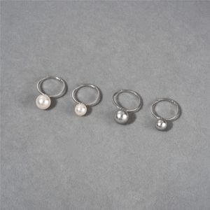 Luxe en Niche Design Ring Hoogwaardig en explosief Hoogwaardig Rond Zilver Grijs Wit Shijia Pearl Ring S925 Sterling Zilver Ins Style Open Ring voor dames