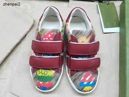 Luxe baby sneakers cartoon patroon printen Kinderschoenen Maat 26-35 Hoogwaardige merkverpakking Buckle Riem Girls schoenen Designer Boys Shoes 24 May