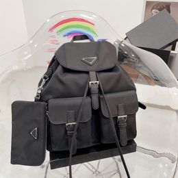 sac à dos de luxe sac à dos en nylon fourre-tout sac sacs pradi mode somptueux sac à dos pour femmes sacs à dos toile décontractée hommes femmes triangle noir sac à dos