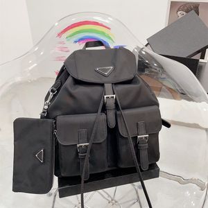 mochila de lujo mochila nylon bolsas bolsas de pradi de moda mochila suntuosa para mochila para mujeres lienzo casual para hombres triángulo negro ruck saco