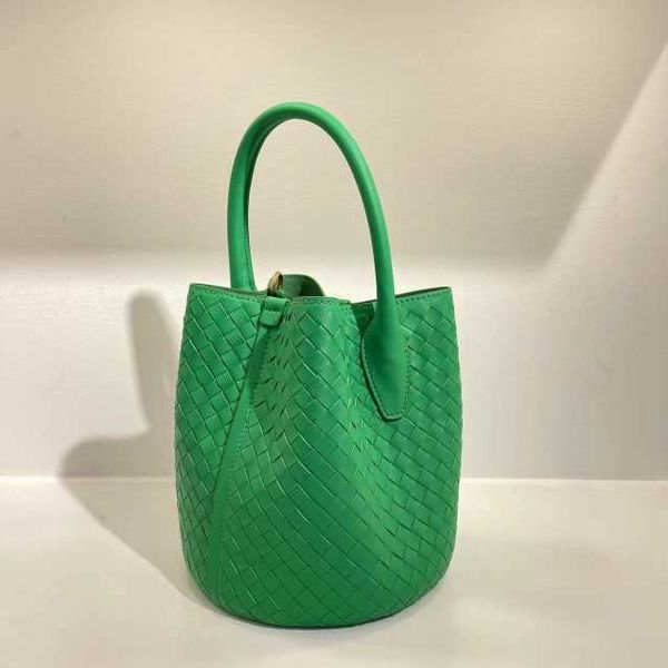 Sac de luxe Bottga Vene sac pour femme sac seau en cuir véritable nouvelle mode sac à bandoulière polyvalent grande capacité sac de réservoir sac X