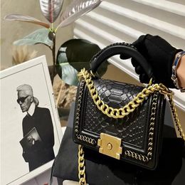 Sac de luxe Design Handbag Hands Fashion's Fashion Sac à bandoulière Classic Spicy Mom Sacs Premium Python Modèle Original 18K Gilded Super Ver BSFD