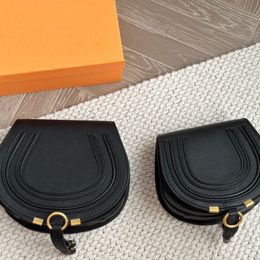 Sac de luxe Marcies Crossbody Designer Sacs Sac Saddle Sild Single Top Gandle Real Cuir Clatick Sac Sac plaqued Gold Back Womens Bag à la mode XB162 C4