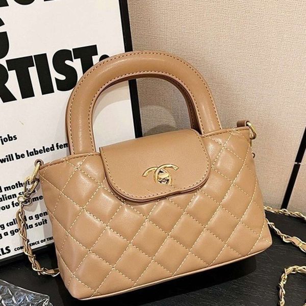 Bolso de lujo al por menor al por mayor otoño e invierno 2024 nuevo bolso Xiaoxiangfeng bolso de mujer con cadena Lingge moda coreana un hombro bandolera pequeño cuadrado