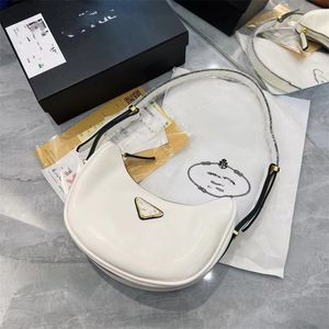 Luxe tas driehoekige onderarm vintage sac luxe handtassen ontwerper dames zak klassieke stijl halve maan croissant tas croissant te026 h4