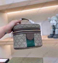 Sacs de luxe Designer Cosmetic Bag 5A Mode classique deux lettres impression femmes sac à main sac à bandoulière bon
