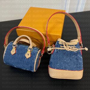 Sacs de luxe Femmes Portefeuilles clés Micro mini sacs d'oreiller en denim Sacs de pochette de luxe Mini Sacs de seau Babs Mestiche sacs Couples Couples Couples Pendre Charmes