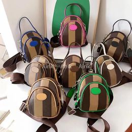 Sacs de créateurs de luxe Mini sac à dos Style sac fourre-tout toile plage Shopping sacs à main en cuir Patchwork épaule sac à main Luxurys Designers sacs
