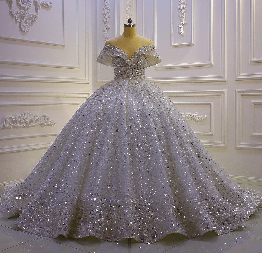 Luxuriöses Ballkleid-Hochzeitskleid mit V-Ausschnitt, schulterfrei, Perlen und Pailletten, Brautkleider in Übergröße, Vestido De Novia Casamento 2024, nach Maß
