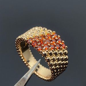 Luxe bandringen 4 klavertje bloem bedelring vijf rij ronde kralen met diamanten parelkleur goud zilver roze rood designer sieraden voor dames