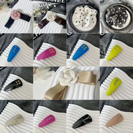 Luxury Barrettes Diseñador de mujeres BB Bab Brand Classic Versátiles de ocio