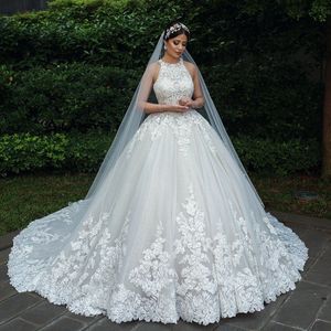 Vestido de fiesta de encaje con cuentas de lujo Vestidos de novia Cuello halter Apliques Sin espalda Vestidos de novia Lentejuelas Tallas grandes Tul Vestidos De Novia